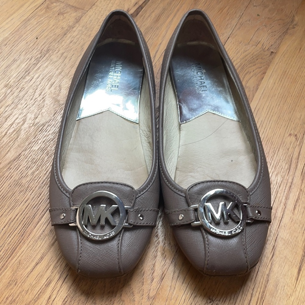 Michael Kors flats